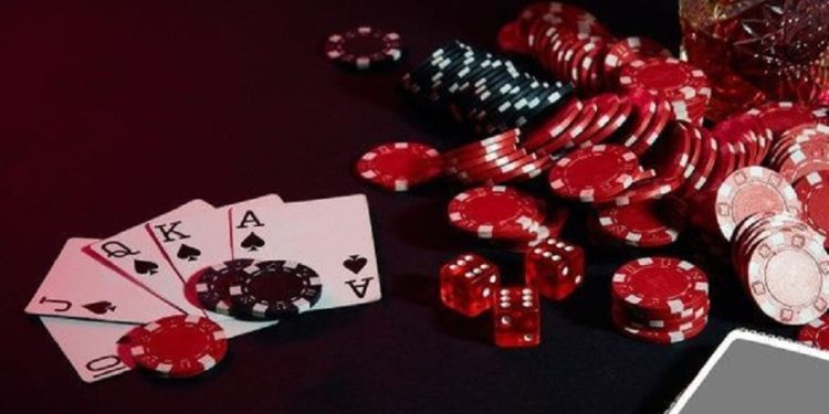 QQ POKER: Play with the Best and Enjoy Huge Rewards